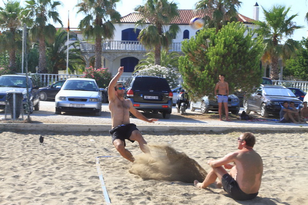Na plaži Punta u Bibinjama održan 6. Memorijalni turnir u odbojci na pijesku za Tomislav Sikirića – Siku. Foto: Leo Banić Na plaži Punta u Bibinjama održan 6. Memorijalni turnir u odbojci na pijesku za Tomislav Sikirića – Siku. Foto: Leo Banić