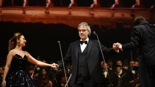 Zagreb – U multiifunkcionalnoj dvorani Arene talijanskoi tenor Andrea Bocelli odrzao je koncert. Photo: Davor Visnjic/PIXSELL Zagreb – U multiifunkcionalnoj dvorani Arene talijanskoi tenor Andrea Bocelli odrzao je koncert. Photo: Davor Visnjic/PIXSELL