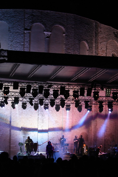 Zadar, 310711.
Britanska reggae grupa UB40 odrzala je koncet pred mnogobrojnom publikom na zadarskom Forumu.
Foto: Vladimir Ivanov / CROPIX Zadar, 310711.
Britanska reggae grupa UB40 odrzala je koncet pred mnogobrojnom publikom na zadarskom Forumu.
Foto: Vladimir Ivanov / CROPIX