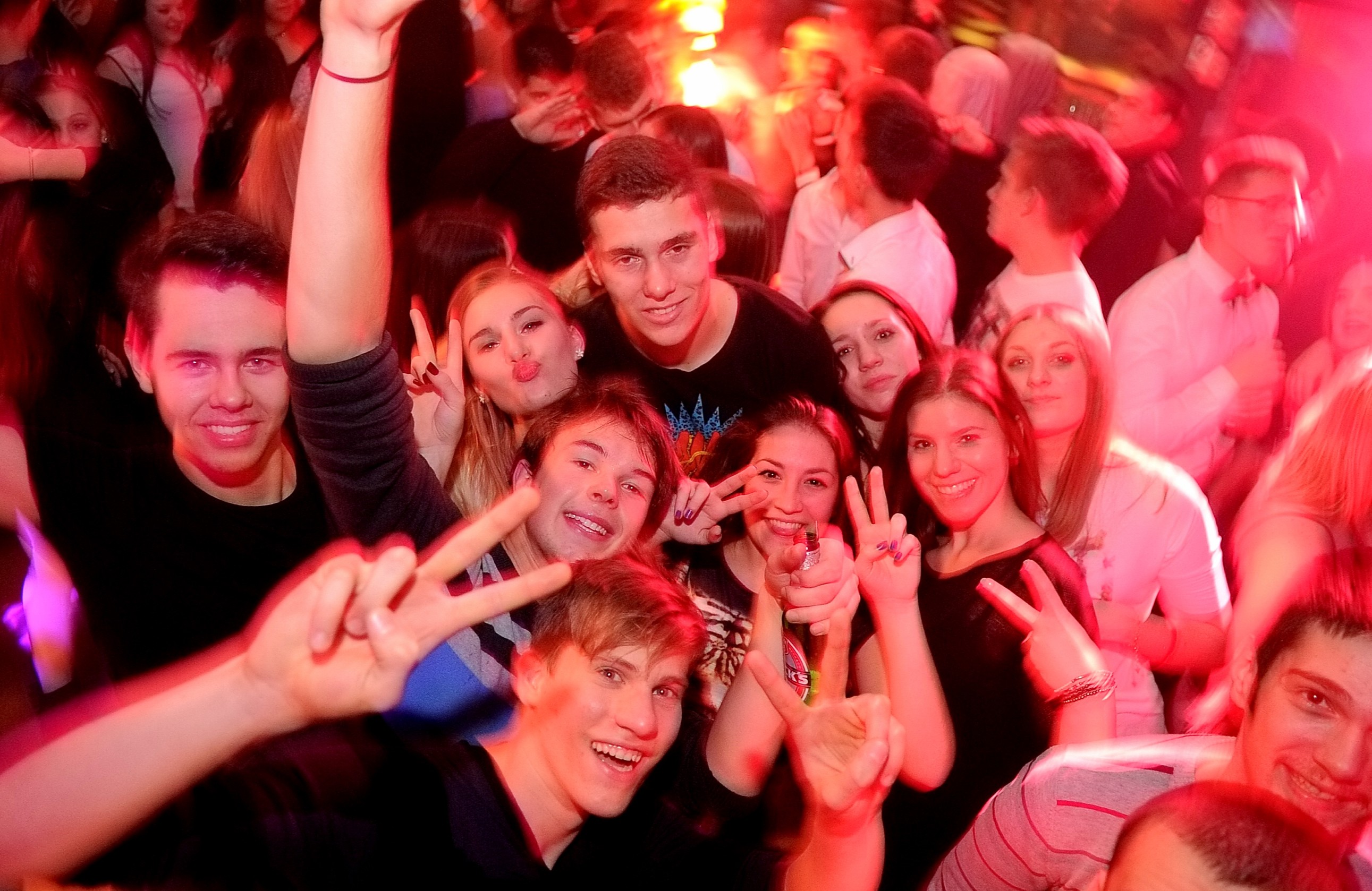 Spektar party u Aquarius klubu