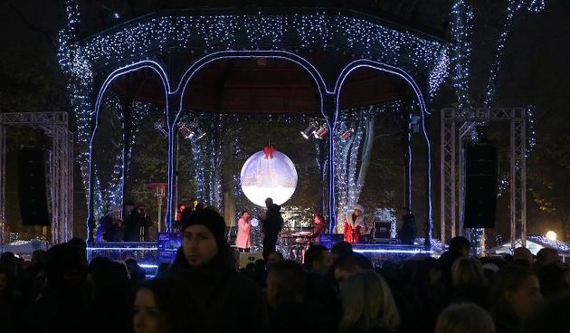 Na Zrinjevcu otvoren Advent u Zagrebu