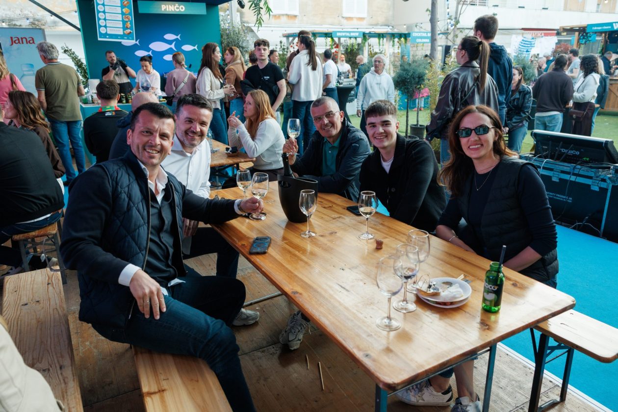 Subota na Tuna, Sushi & Wine Festivalu – radionice, degustacije i spektakularni Cubismo Subota na Tuna, Sushi & Wine Festivalu – radionice, degustacije i spektakularni Cubismo