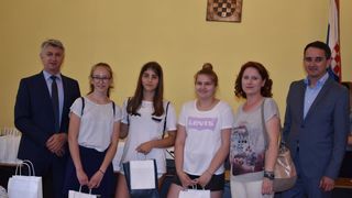 Prijem za nagrađivane učenike osnovnih i srednjh škola