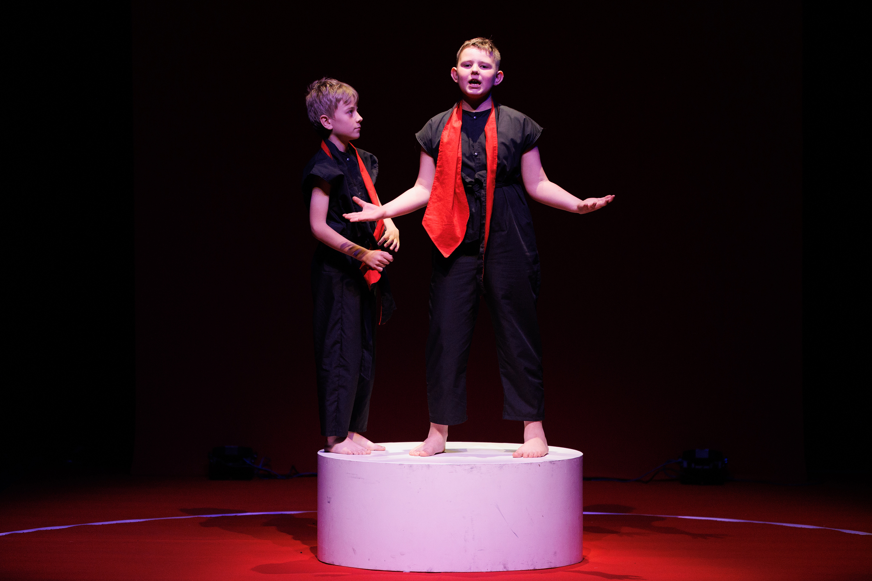 Igrajmo se: Zabranjeno mlađima od 15 strana A