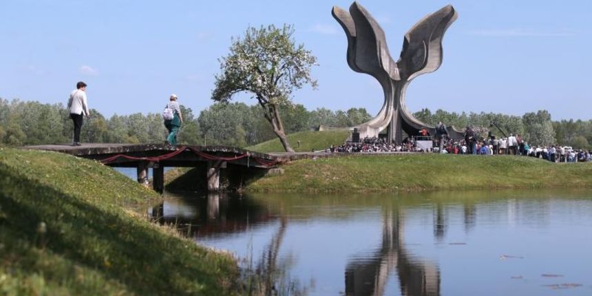 Komemoracija u znak sjecanja na 22. travnja 1945., dan proboja zatocenika iz koncetracijskog logora Jasenovac. Photo: Igor Kralj/PIXSELL Komemoracija u znak sjecanja na 22. travnja 1945., dan proboja zatocenika iz koncetracijskog logora Jasenovac. Photo: Igor Kralj/PIXSELL