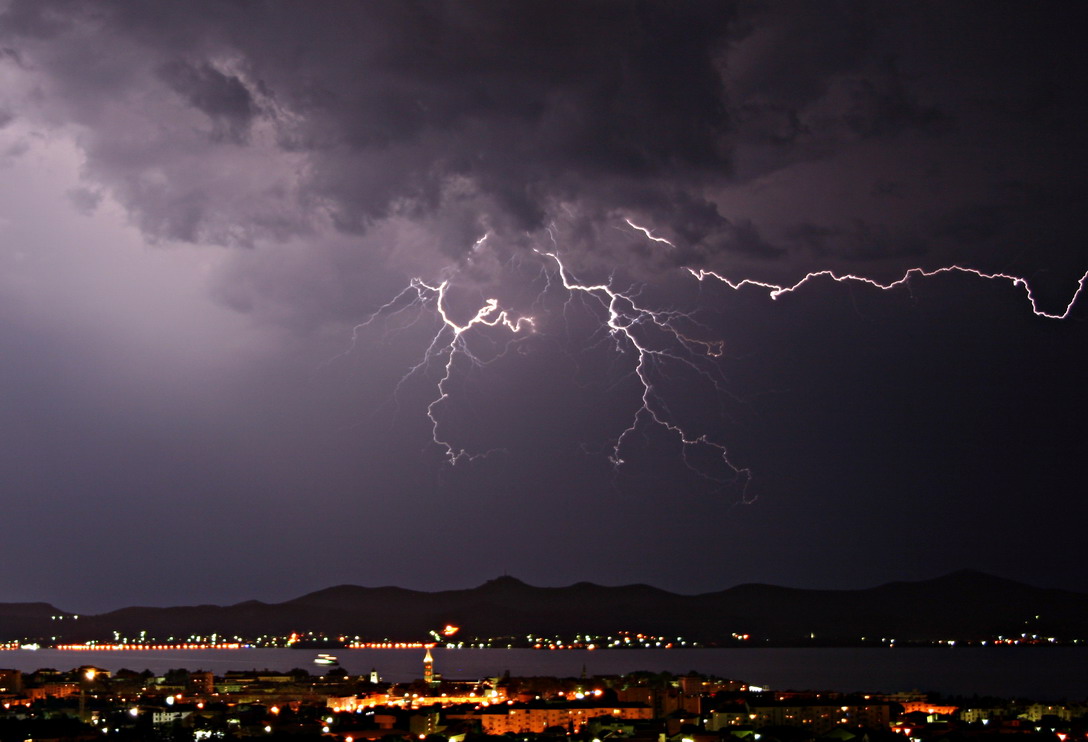 Image 1207469 (auto)