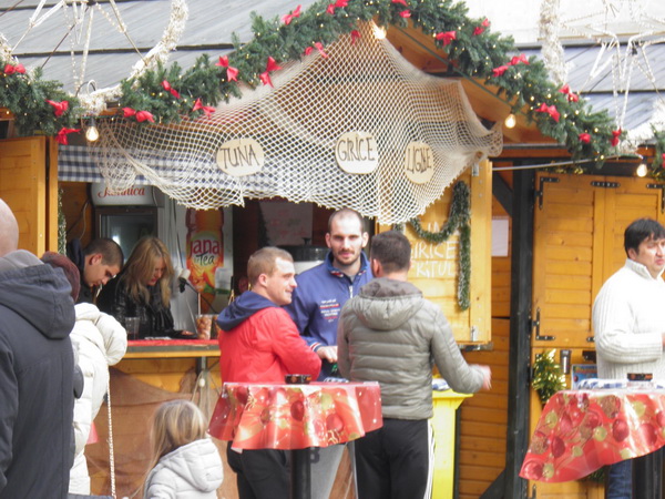 OLYMPUS DIGITAL CAMERA OLYMPUS DIGITAL CAMERA