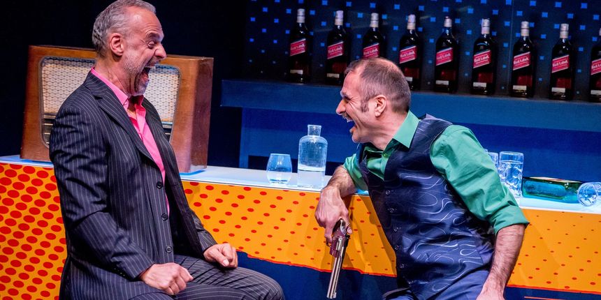 Ubojstvo u klubu Quasimodo Ubojstvo u klubu Quasimodo