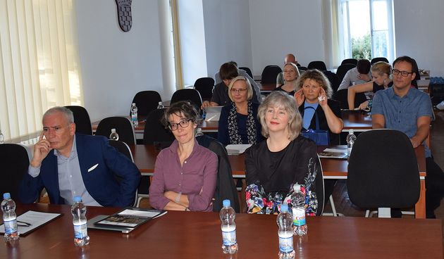 emotions in international relations