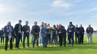 Na stadionu u Stanovima obilježena 10. obljetnica smrti Hrvoja Ćustića Na stadionu u Stanovima obilježena 10. obljetnica smrti Hrvoja Ćustića