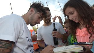 U rodnom Nadinu priređen doček za srebrnog reprezentativca Šimu Vrsaljka