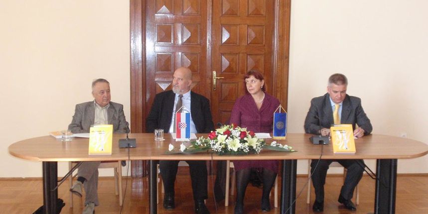 Predstavljanje knjige kroatističkih rasprava i članaka Tihomila Maštrovića pod nazivom “Neukrotivo svoji”