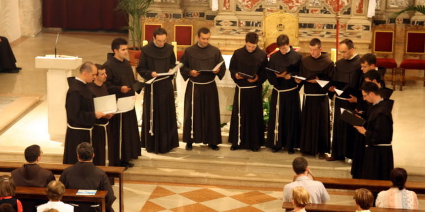 Sv. Frane: Predstavljanje CD-a zbora bogoslova Franjevačke provincije Sv. Frane: Predstavljanje CD-a zbora bogoslova Franjevačke provincije