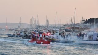 Split dostojanstveno na posljednju plovidbu ispratio legendu Olivera Dragojevića
