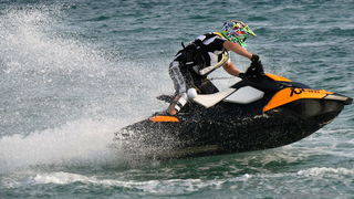 Vir: Slobodan trening na plaži Jadro pred utrke Alpe Adria Jest Ski Toura. Foto: Kažimir Škrbić/Virski list