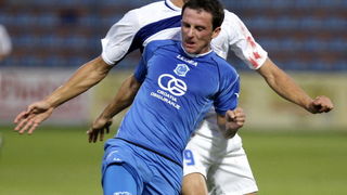 Varazdin, 070811.
Stadion Andjelko Herjavec.
Nogometna utakmica 3.kolo prve Hrvatske nogometne lige Varazdin – Zadar.
Na slici: Karlo Simek 14, Ivan Santini 19.
Foto: Nenad Dugi / Cropix Varazdin, 070811.
Stadion Andjelko Herjavec.
Nogometna utakmica 3.kolo prve Hrvatske nogometne lige Varazdin – Zadar.
Na slici: Karlo Simek 14, Ivan Santini 19.
Foto: Nenad Dugi / Cropix