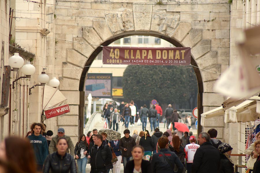 đir po gradu, ljudi, guzva, ulica, ”hrvati”