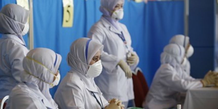 Svinjska gripa – testiranje (Foto: Reuters) Svinjska gripa – testiranje (Foto: Reuters)