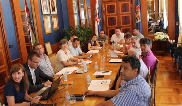 U veliko urbano područje Grada Zadra ulazi 13 općina i Grad Nin, foto: Naši Školji