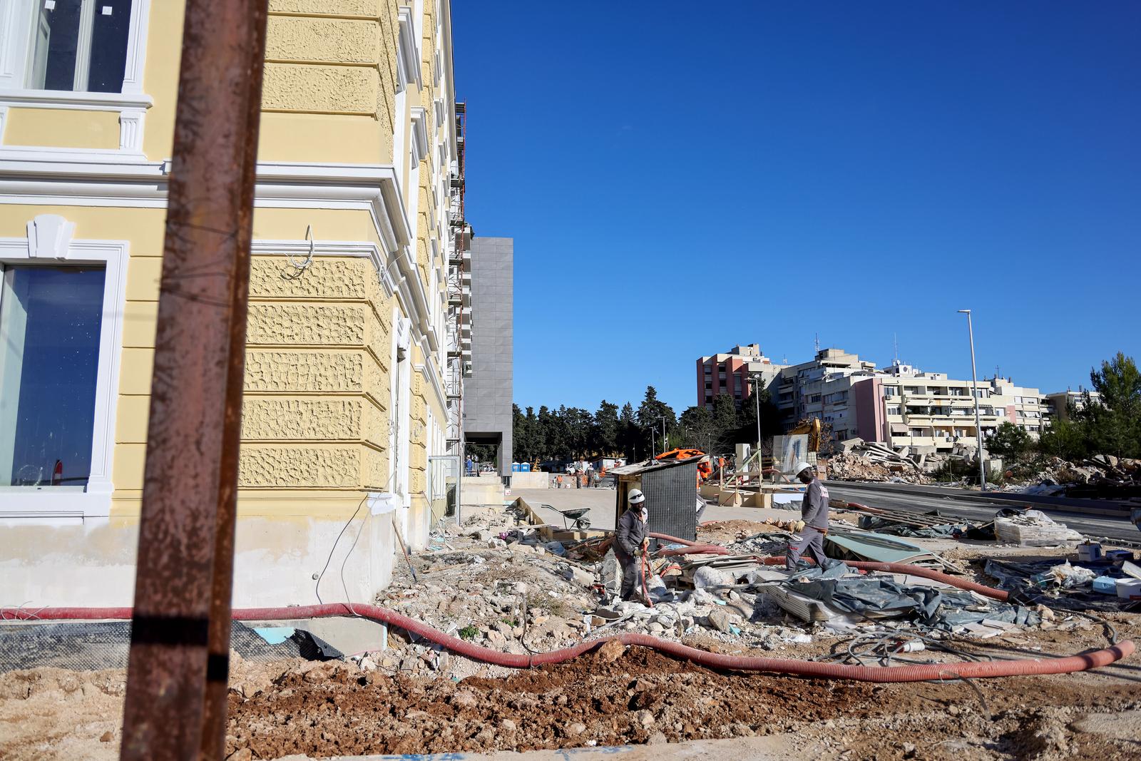 Radovi na hotelu Hayatt Regency u završnoj su fazi Radovi na hotelu Hayatt Regency u završnoj su fazi