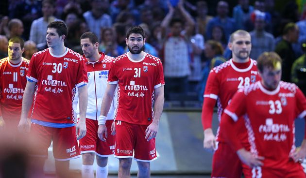 Emocije igrača nakon odigrane utakmice Hrvatska – Slovenija