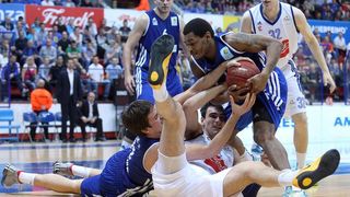 Zagreb – 7. kolo A-1 lige za prvaka, KK Cibona – KK Zadar 82-66. Photo: Goran Stanzl/PIXSELL Zagreb – 7. kolo A-1 lige za prvaka, KK Cibona – KK Zadar 82-66. Photo: Goran Stanzl/PIXSELL