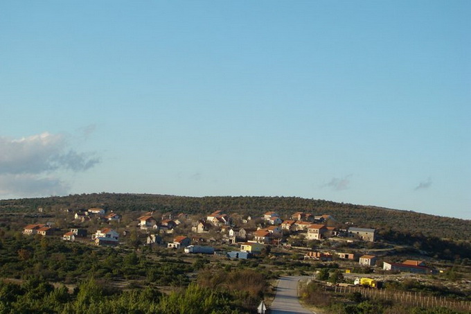 Bulićani proslavili svog nebeskog zaštitnika Sv. Antuna Pustinjaka, foto: M. Ledenko Bulićani proslavili svog nebeskog zaštitnika Sv. Antuna Pustinjaka, foto: M. Ledenko