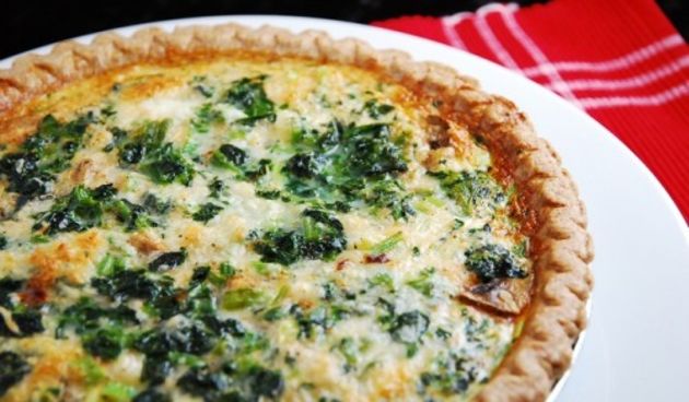Jeste li raspoloženi za fini Quiche od špinata, jaja i sira?