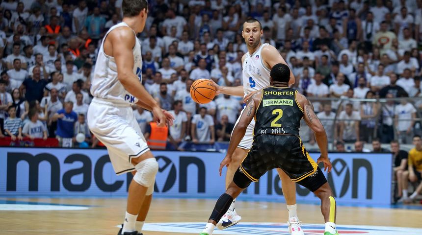 Favbet Premijer liga, finale doigravanja, 5. utakmica: KK Zadar – KK Split 93-66 Favbet Premijer liga, finale doigravanja, 5. utakmica: KK Zadar – KK Split 93-66