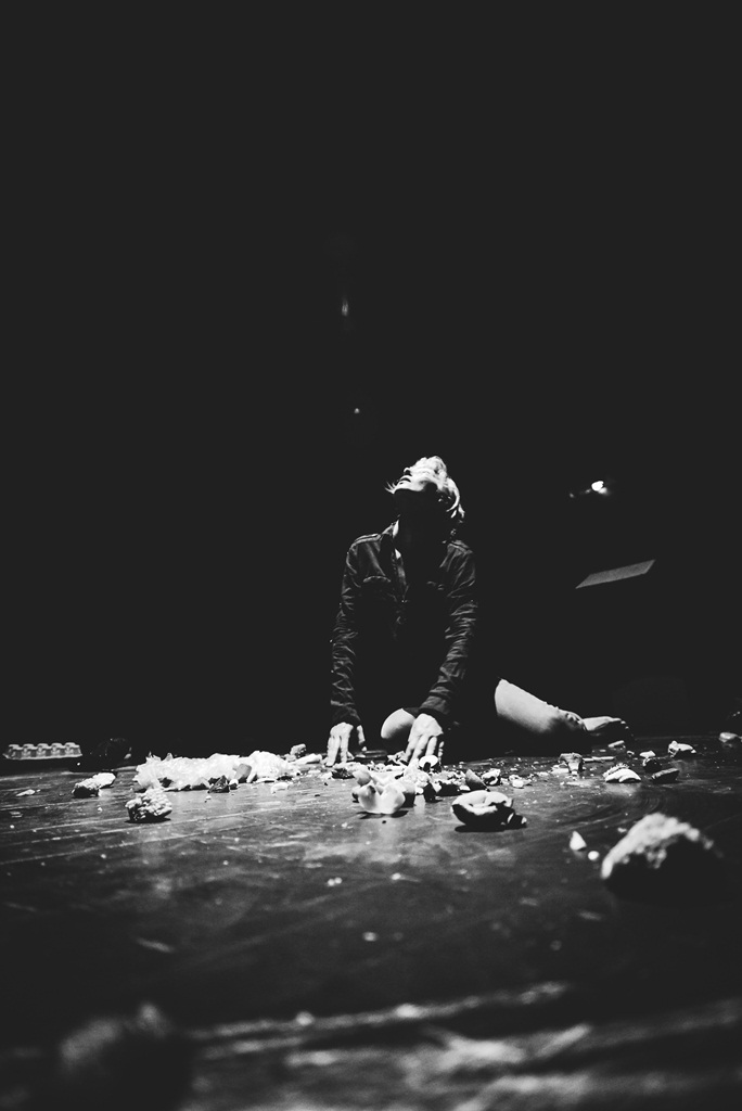 “Ana i Ona” naziv je predstave čijom je premijerom sinoć u zadarskom Kazalištu lutaka započela umjetnička revija pod nazivom “Nosi se Teatro Verrdi”.