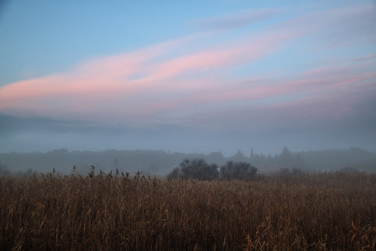 Čarobno jutro na Vranskom jezeru Čarobno jutro na Vranskom jezeru
