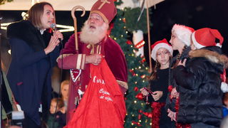 Advent u Zadru: Sveti Nikola razveselio najmlađe Zadrane Advent u Zadru: Sveti Nikola razveselio najmlađe Zadrane