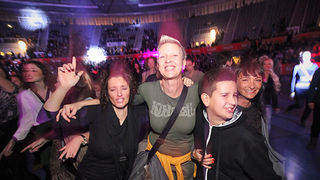 Karlovačko live 2012: Tony Cetinski na Višnjiku (foto:Saša Čuka) Karlovačko live 2012: Tony Cetinski na Višnjiku (foto:Saša Čuka)