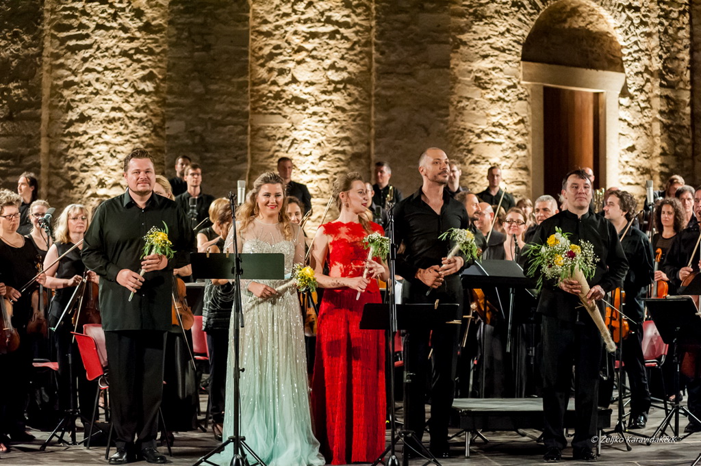 Veličanstvenim koncertom “Opera je u zraku” otvorene 57. Glazbene večeri u sv. Donatu