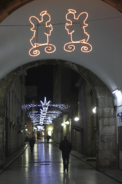 Božićni ukrasi u Zadru Božićni ukrasi u Zadru