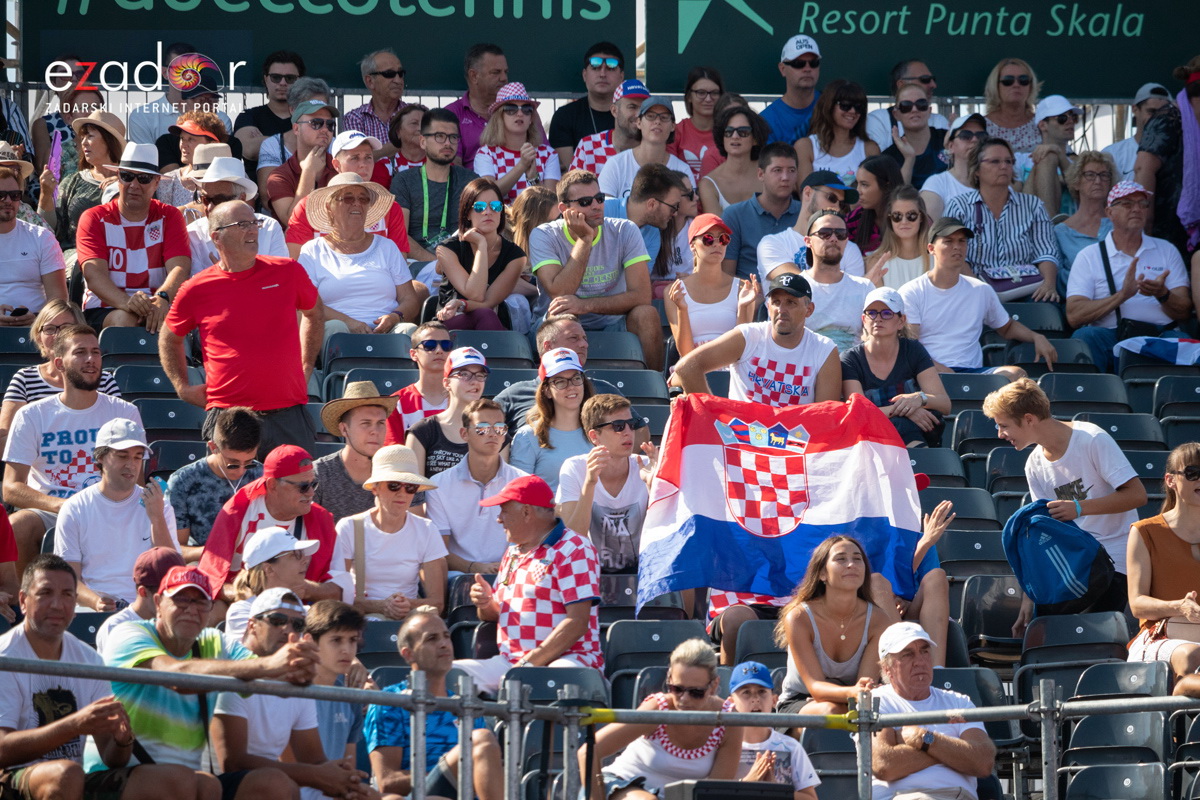 Davis Cup: Vruća navijačka atmosfera u meču Ćilića i Querreya