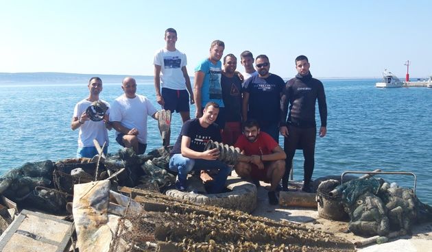 Starigrad: Akcija čišćenja podmorja