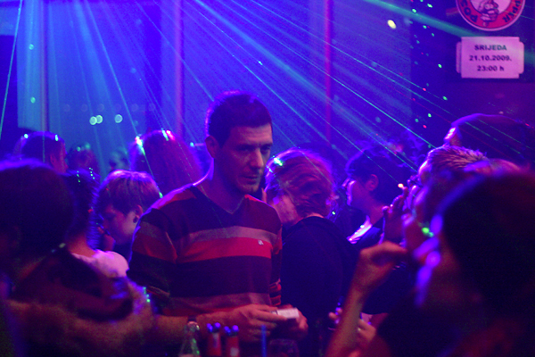 Postolar Tripper u Dali baru 21. listopada 2009.