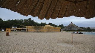 Pag, Zrce – Klub Kalypso na popularnoj plazi Zrce sezonu 2014. docekuje u novom ruhu. Photo: Filip Brala/PIXSELL