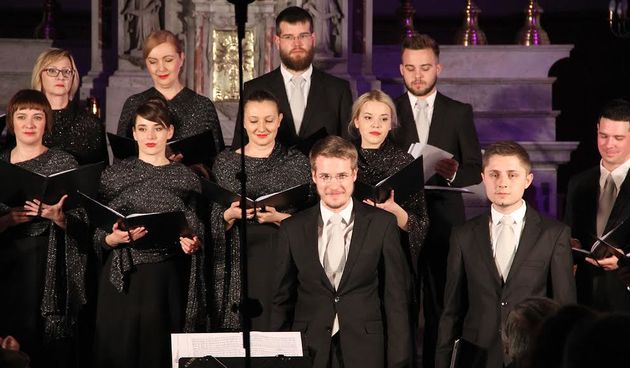 Komorni zbor Ivan Filipović izuzetnom izvedbom u sklopu “Dana kršćanske kulture” u Splitu oduševio publiku