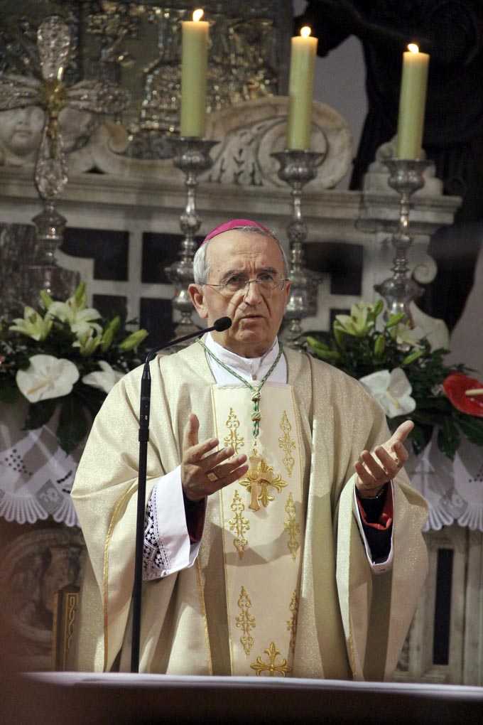 Svečano misno slavlje povodom blagdana sv. Šimuna, foto: Iva Perinčić Svečano misno slavlje povodom blagdana sv. Šimuna, foto: Iva Perinčić