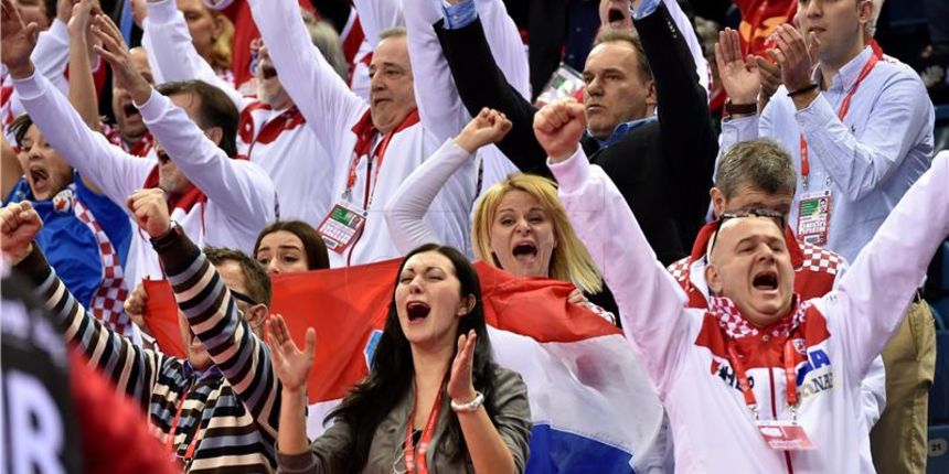 Slavlje hrvatskih navijača. Foto: Hina Slavlje hrvatskih navijača. Foto: Hina