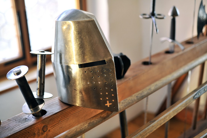 Desinic, 131111.
Otvorenje dvora Veliki tabor nakon restauratorskih radova. Izmedju ostalih, na otvorenju su prisustvovali i ministar kulture Jasen Mesic, te potpredsjednik Hrvatskog sabora Ivan Jarnjak.
Foto: Boris Kovacev / CROPIX Desinic, 131111.
Otvorenje dvora Veliki tabor nakon restauratorskih radova. Izmedju ostalih, na otvorenju su prisustvovali i ministar kulture Jasen Mesic, te potpredsjednik Hrvatskog sabora Ivan Jarnjak.
Foto: Boris Kovacev / CROPIX