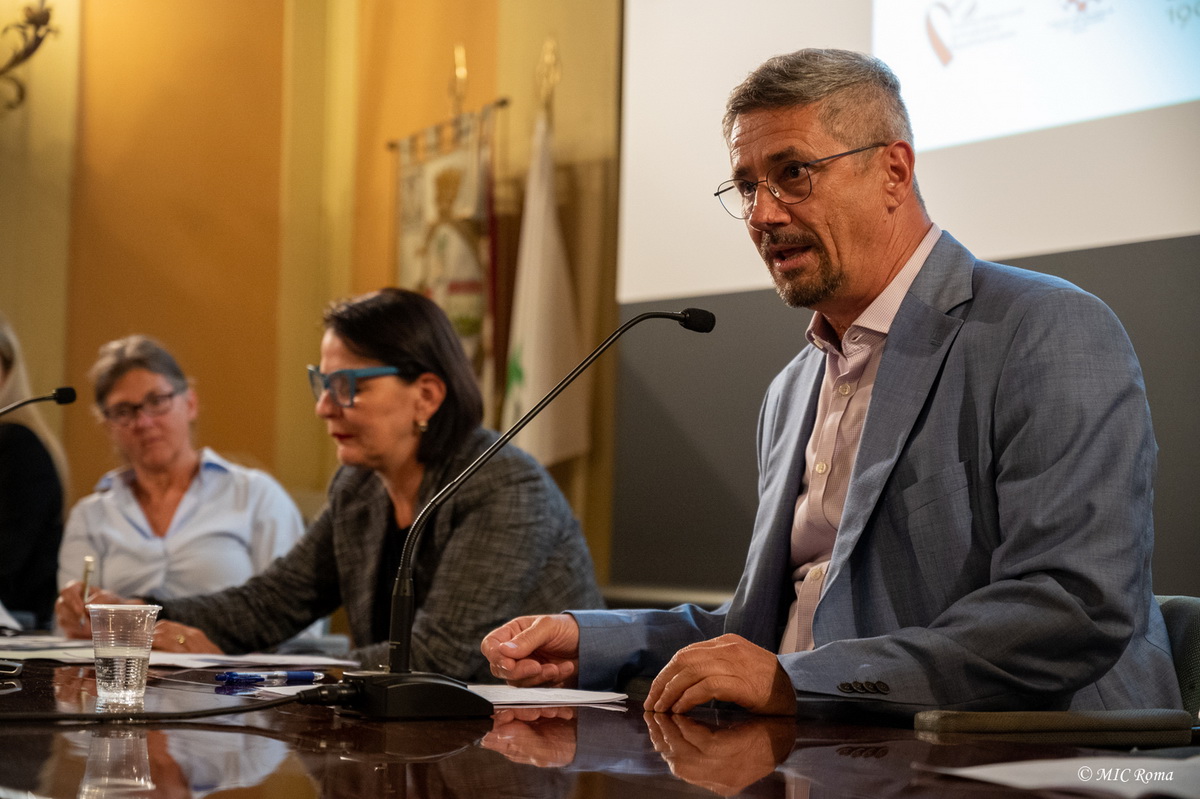 Znanstveni skup Dva glasa, jedna priča u Rimu Znanstveni skup Dva glasa, jedna priča u Rimu