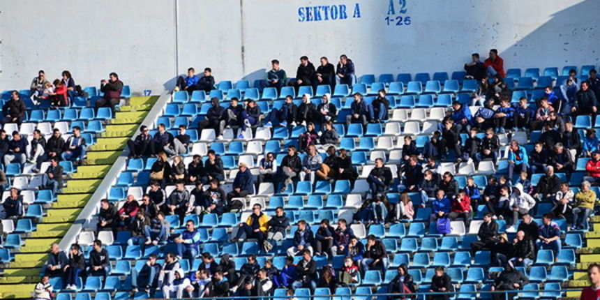 24. kolo 2. HNL, stadion u Stanovima: NK Zadar – NK Dinamo II 1-1 24. kolo 2. HNL, stadion u Stanovima: NK Zadar – NK Dinamo II 1-1