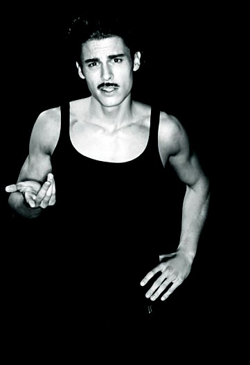 Karl Lagerfeld kalendar za 2010. (coutorture.com)