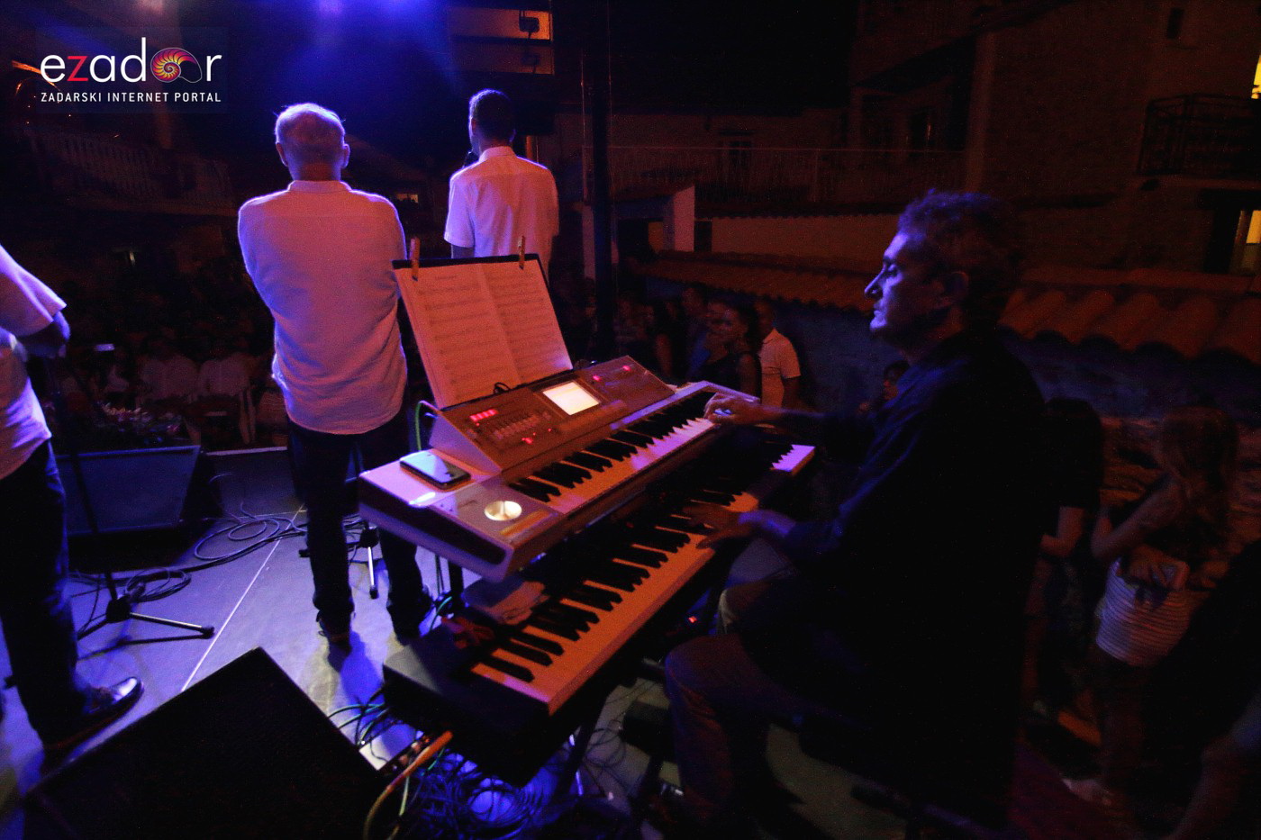 Bibinje: Koncert Tomislava Bralića i klape Intrade na Trgu Sri sela