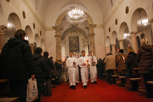 Misa za blagdan Svijećnice u crkvi Sv.Šime (Foto:Saša Čuka)