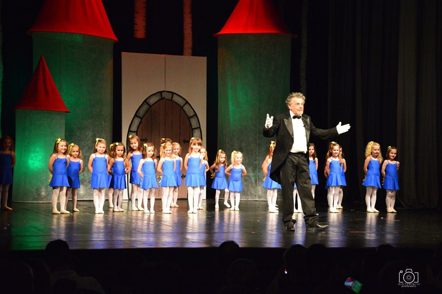 Plesna udruga Gesta: Bajka.hr