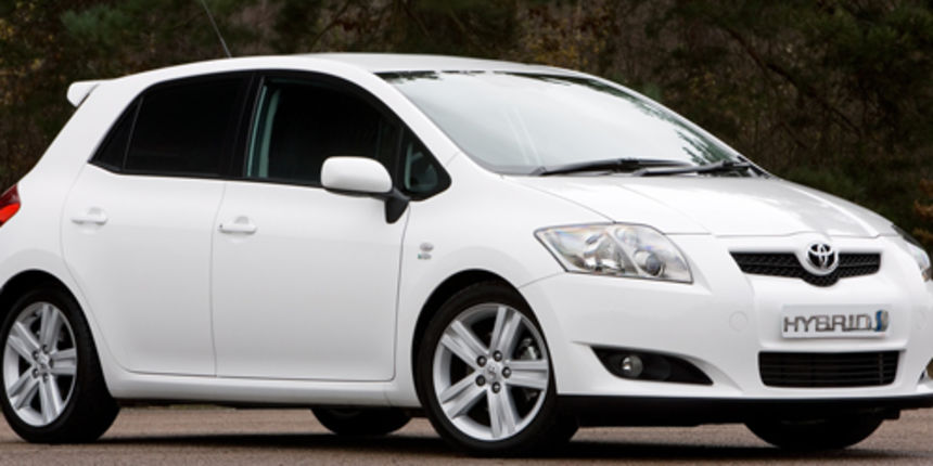 Toyota Auris Hibrid (foto: autoklub.hr) Toyota Auris Hibrid (foto: autoklub.hr)